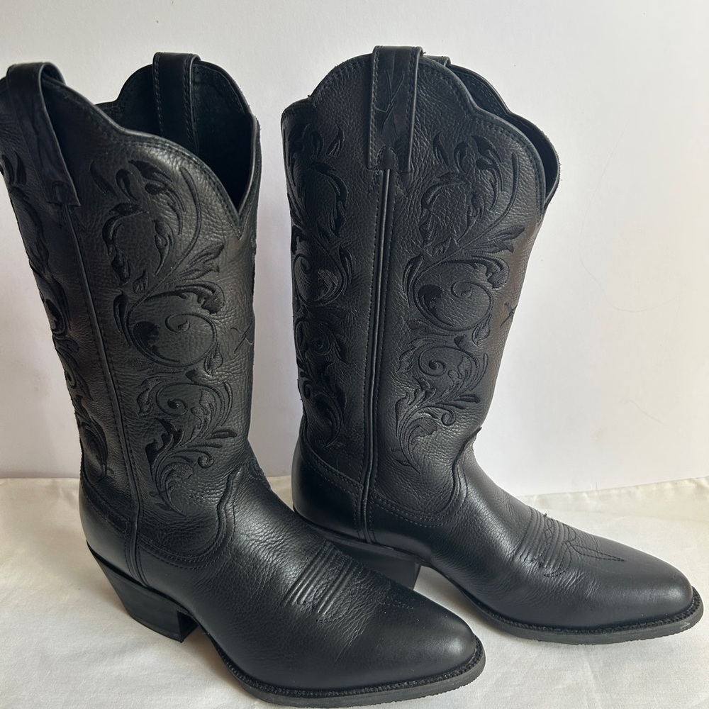 Twisted X Black Floral Stitching Boots Size 7 Black